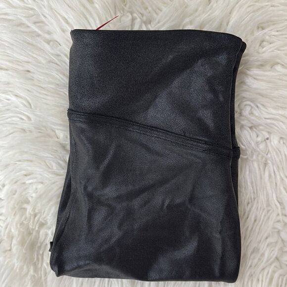 SPANX Faux Leather Black Leggings Size SP - Picture 7 of 7